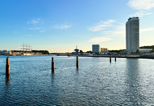 24-06-23 20-57-00 9824